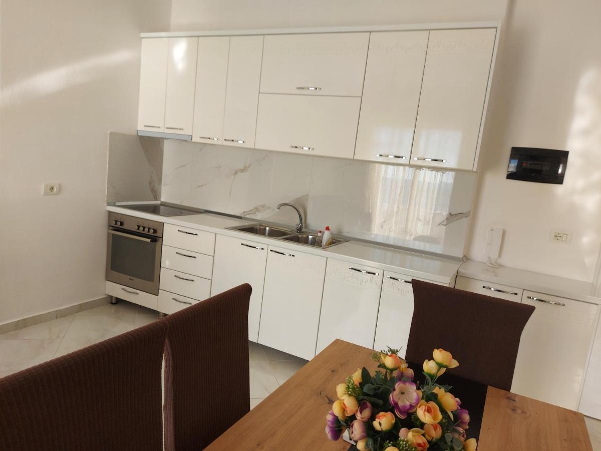Bral Apartment 7 - Two-Bedroom With Seaview Dıraç Dış mekan fotoğraf